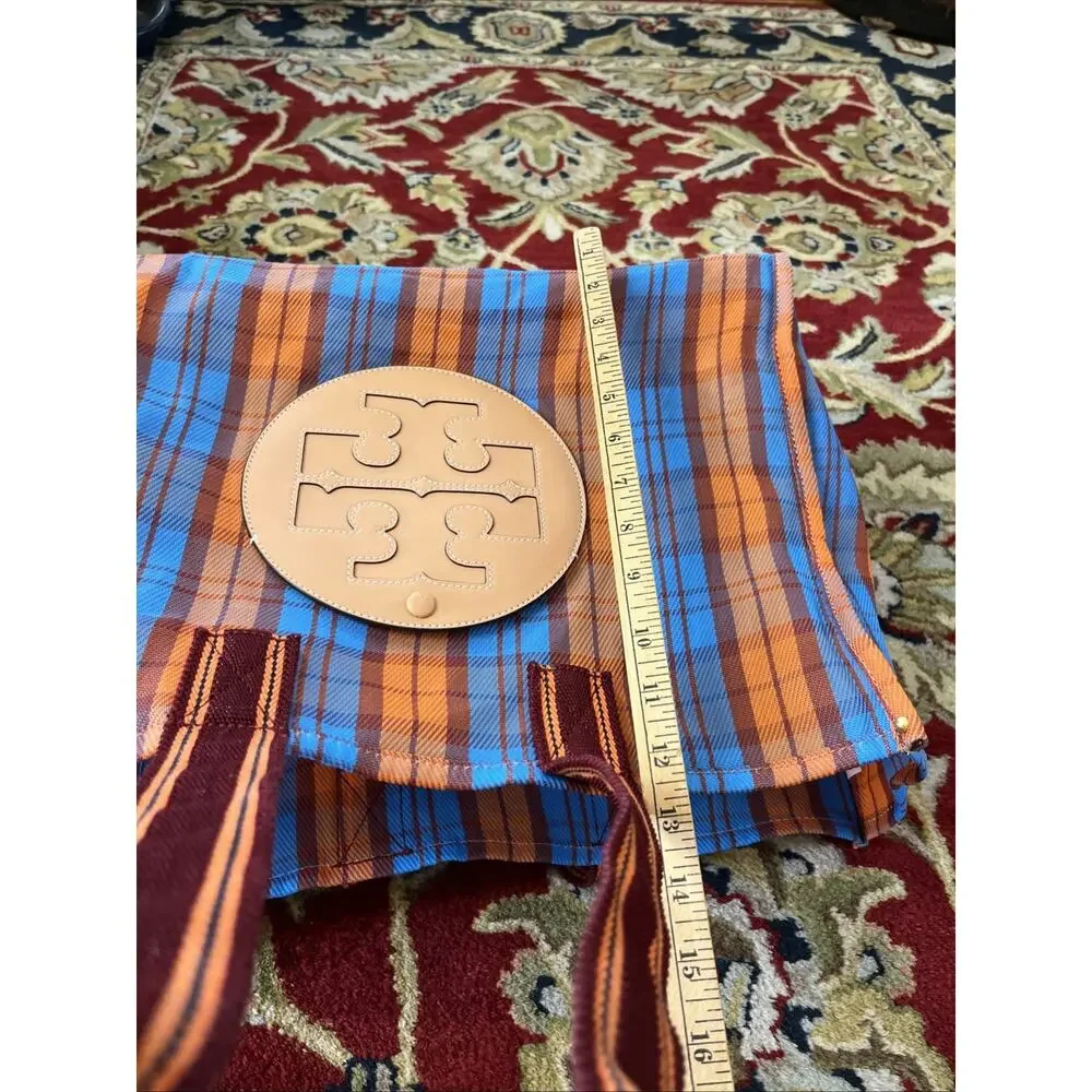 Tory Burch great preowned